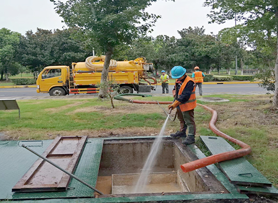 酒泉化油池清理